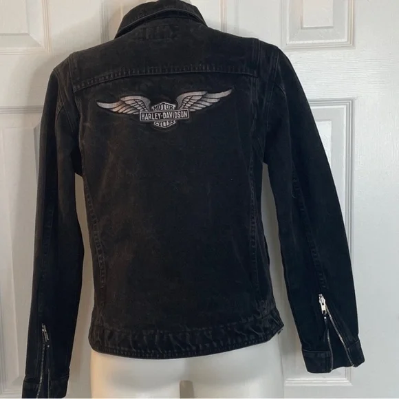 Harley Davidson Black Jean Denim Jacket With Silver Embroidered Wings size S - Picture 2 of 10